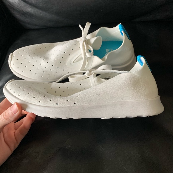 Native Shoes Shoes - Native | NWOT Apollo Moc Sneaker in White sz 35.5